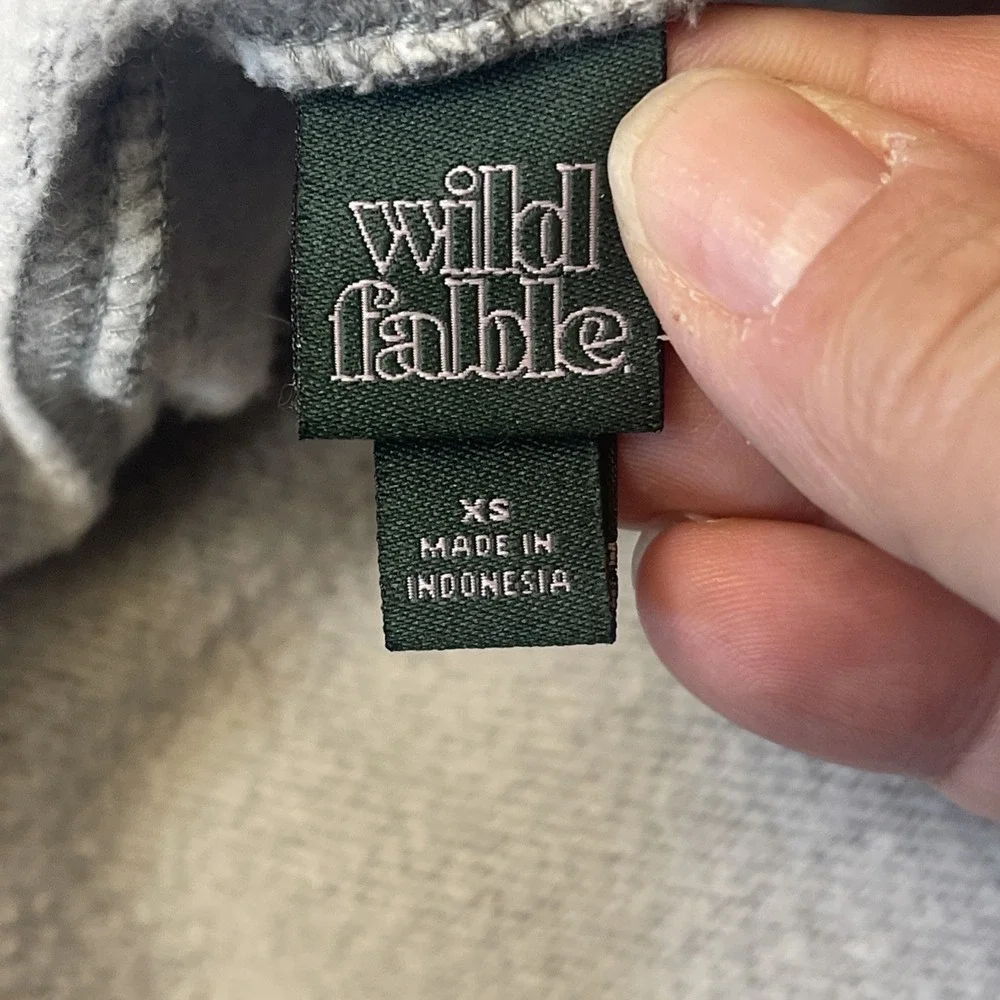 Wild Fable Women's Gray Cropped Hoodie Pullover Sweatshirt Long Sleeve, Size XS - Picture 6 of 8